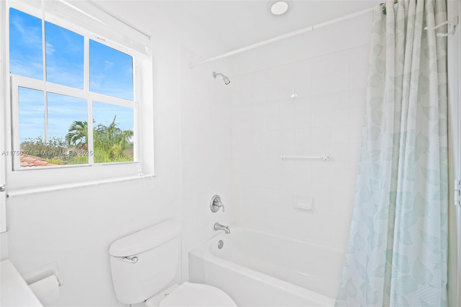18746 SW 27th Ct, Miramar, Florida image 17