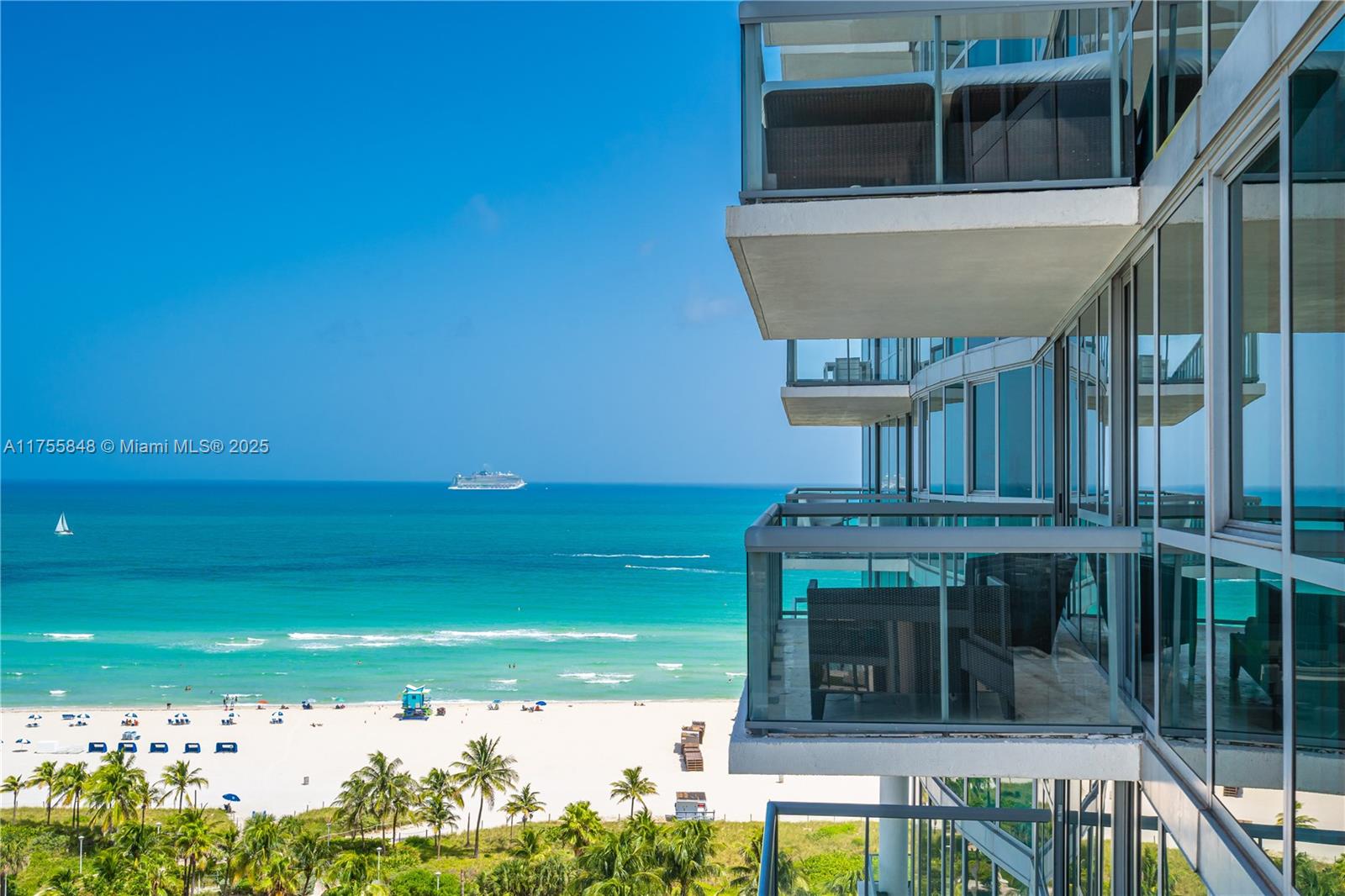 Apartamento à Venda em Miami Beach, FL
