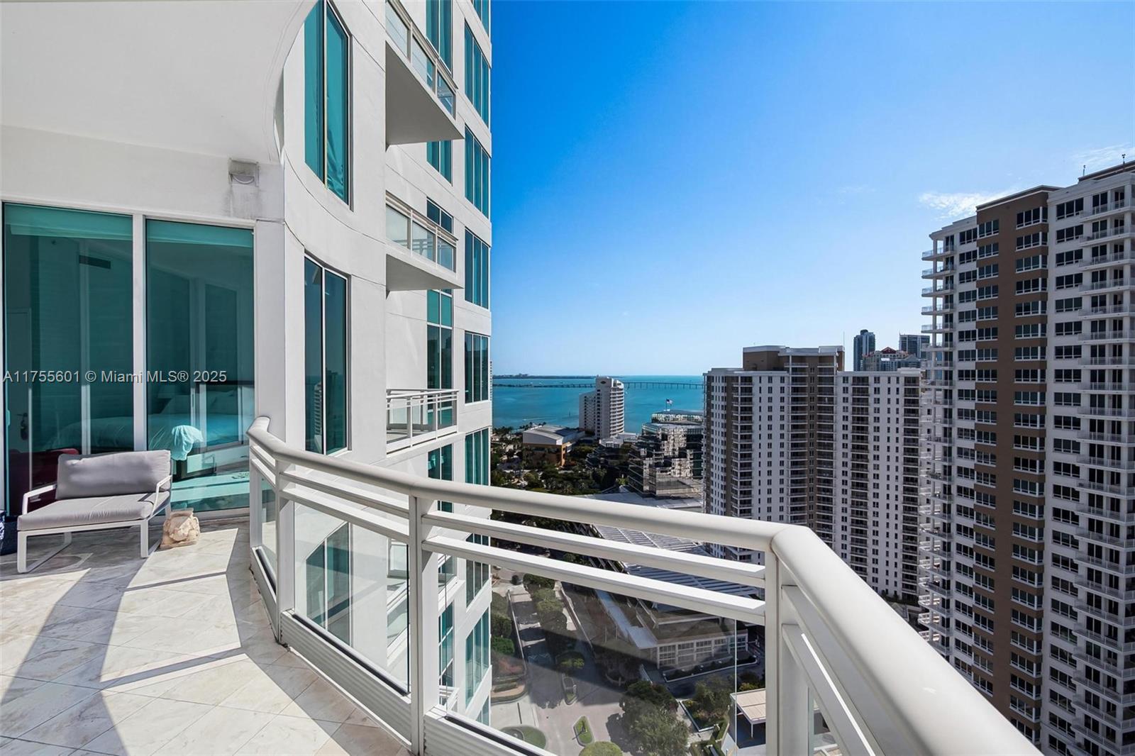900 Brickell Key Blvd #2105, Miami FL 33131