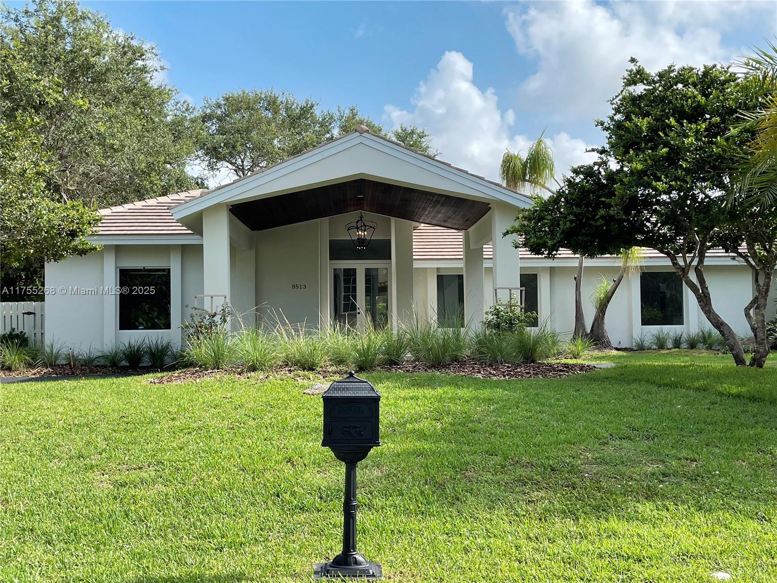 8513 SW 169 Ter, Palmetto Bay, Florida image 15