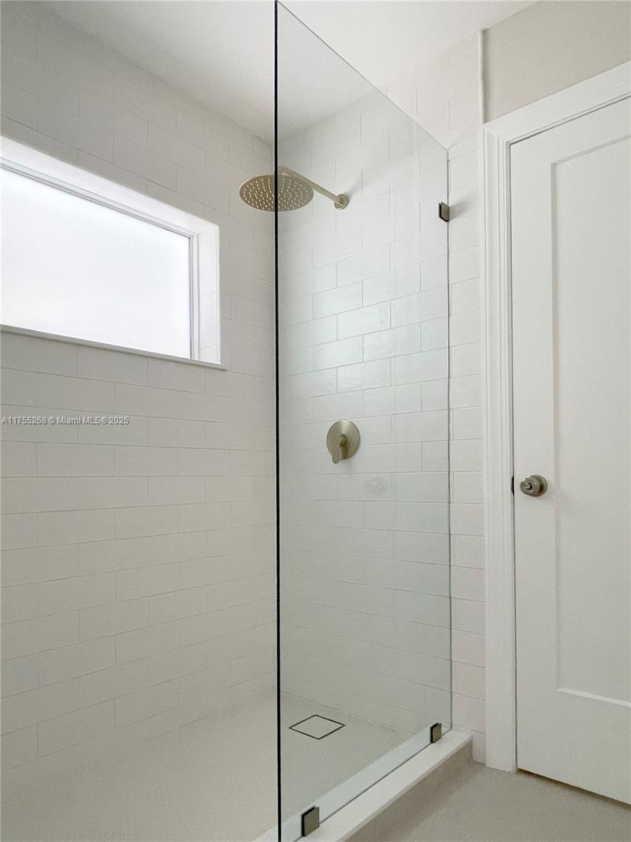 8513 SW 169 Ter, Palmetto Bay, Florida image 35