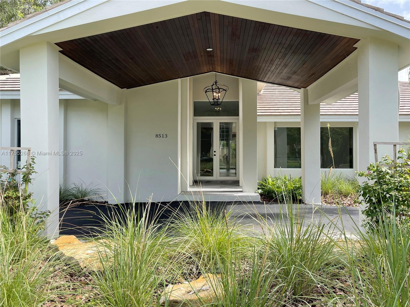8513 SW 169 Ter, Palmetto Bay, Florida image 46