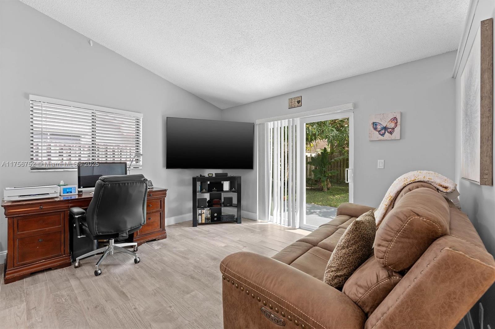 8020 NW 51st Ct, Lauderhill, Florida image 12