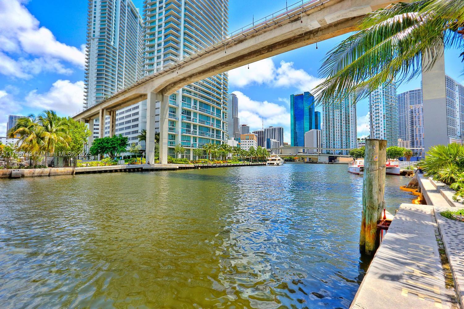 690 SW 1st Ct #1730, Miami FL 33130