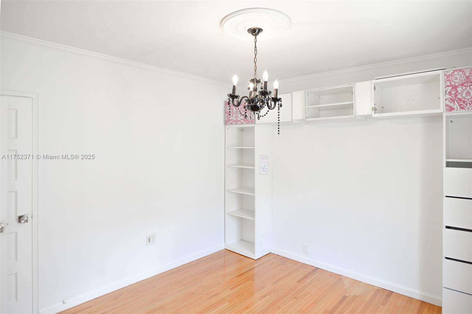 Listing Photo 32