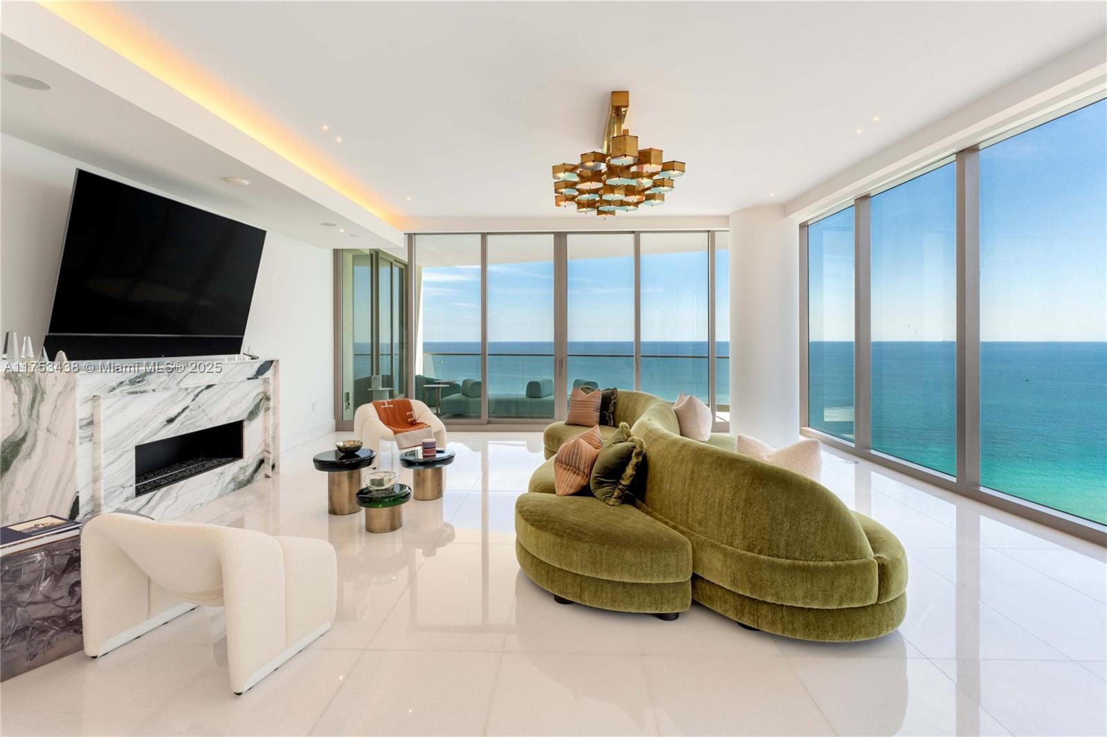 17975 Collins Ave #N2401, Sunny Isles Beach, Florida image 2