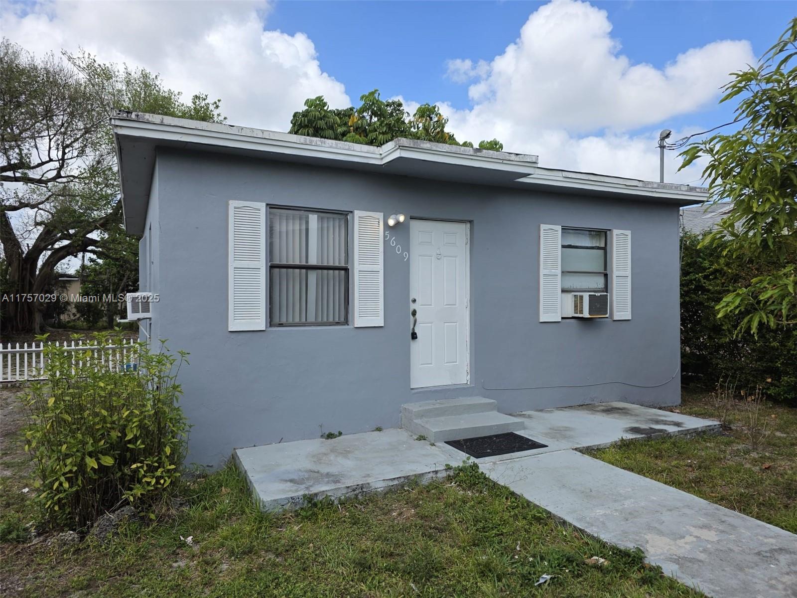 Undisclosed For Sale A11757029, FL