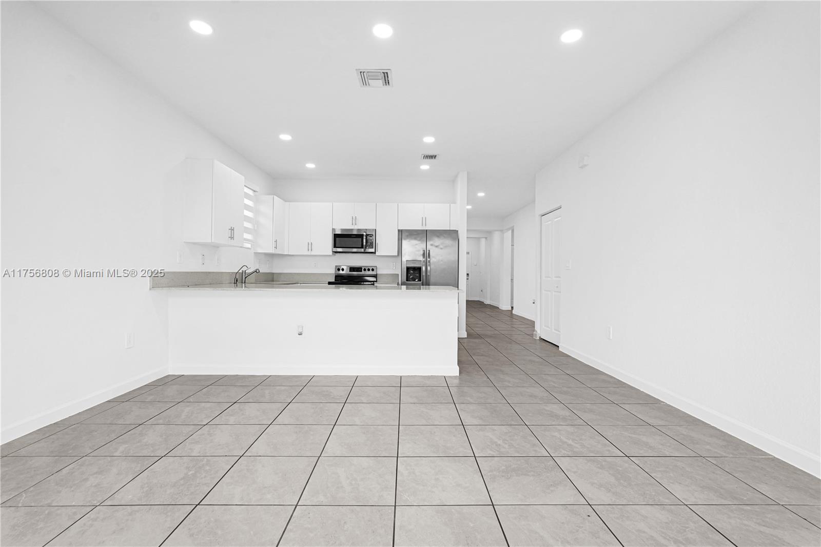 12735 SW 211th St, Miami, Florida image 30