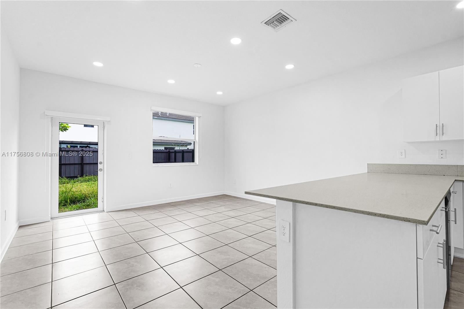 12735 SW 211th St, Miami, Florida image 33