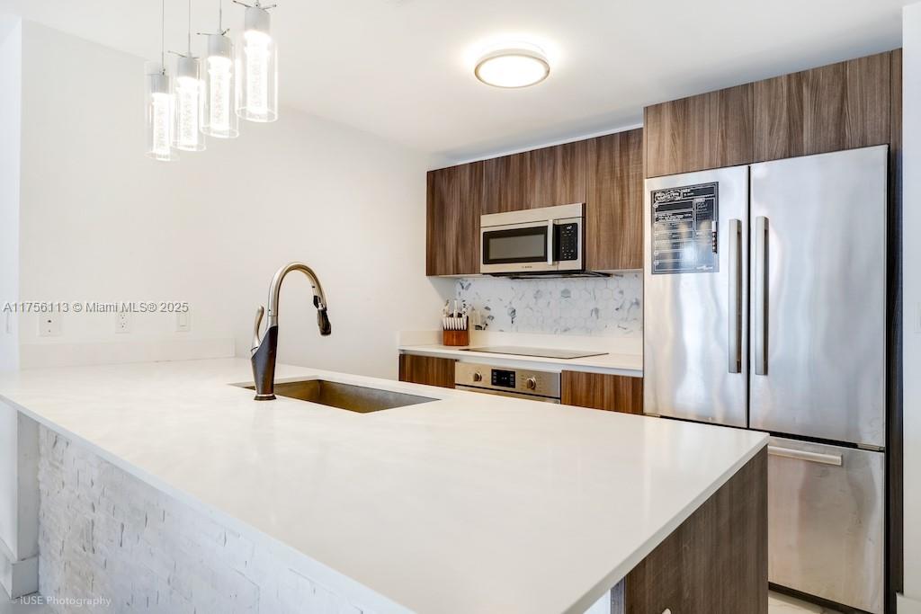 488 NE 18th St #4904, Miami, Florida image 3
