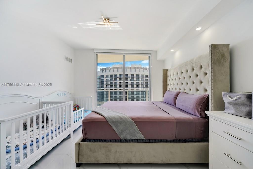 488 NE 18th St #4904, Miami, Florida image 7