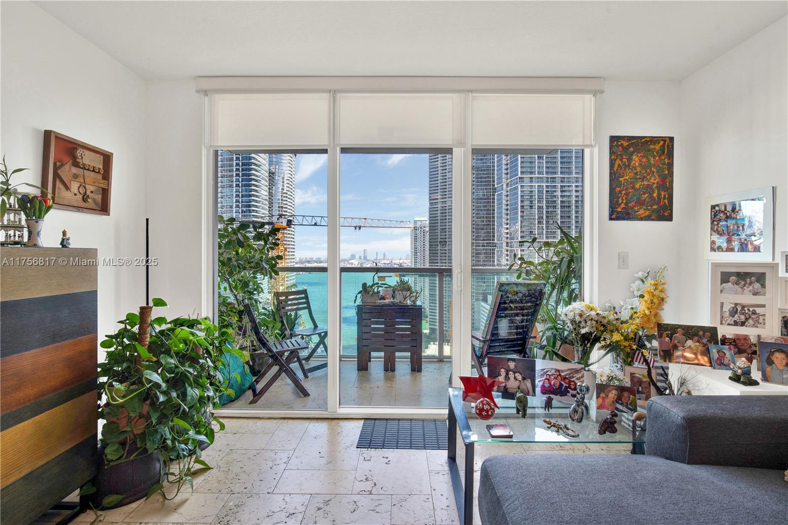 31 SE 5th St #2910, Miami, Florida image 2