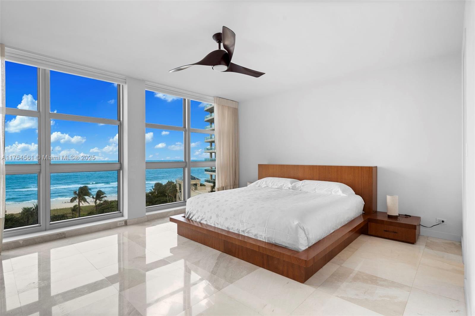 Residential, Miami Beach, Florida image 12