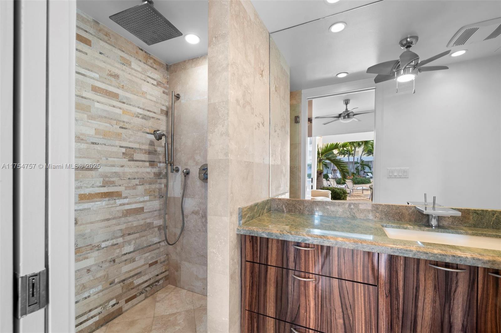 Residential, Miami Beach, Florida image 4