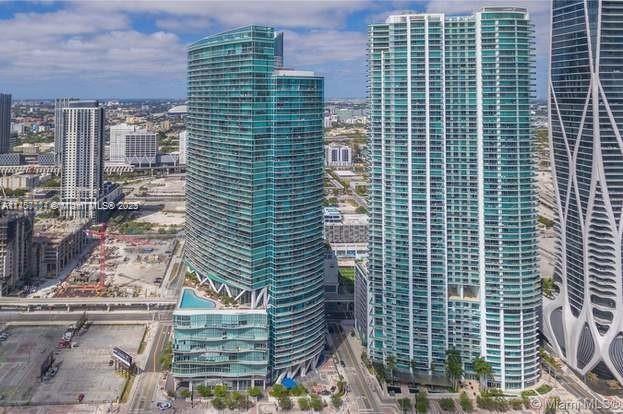 888 Biscayne Blvd #3508, Miami FL 33132