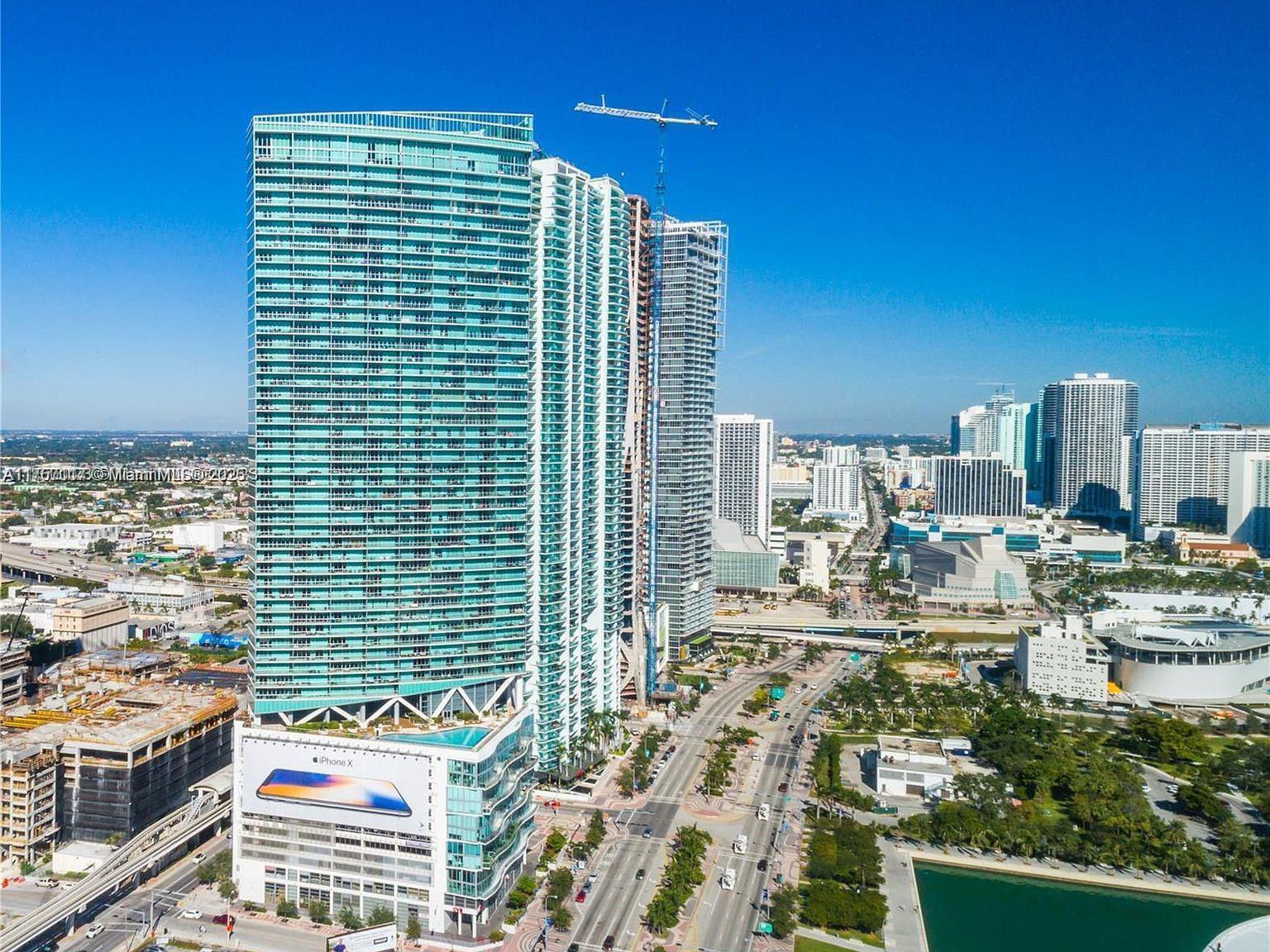 888 Biscayne Blvd #3508, Miami FL 33132