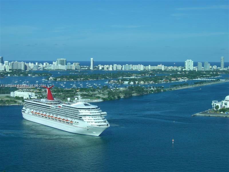 888 Biscayne Blvd #3508, Miami FL 33132