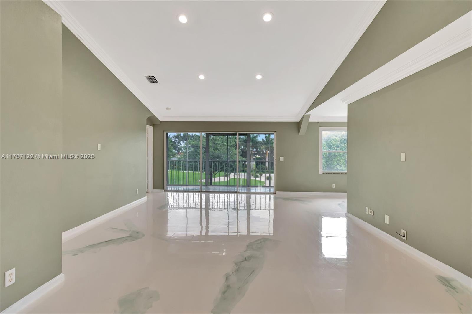 8018 Aberdeen Dr #202, Boynton Beach, Florida image 25