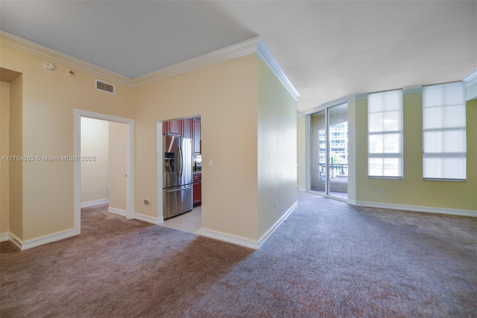 3001 NE 185th St #209, Aventura FL 33180