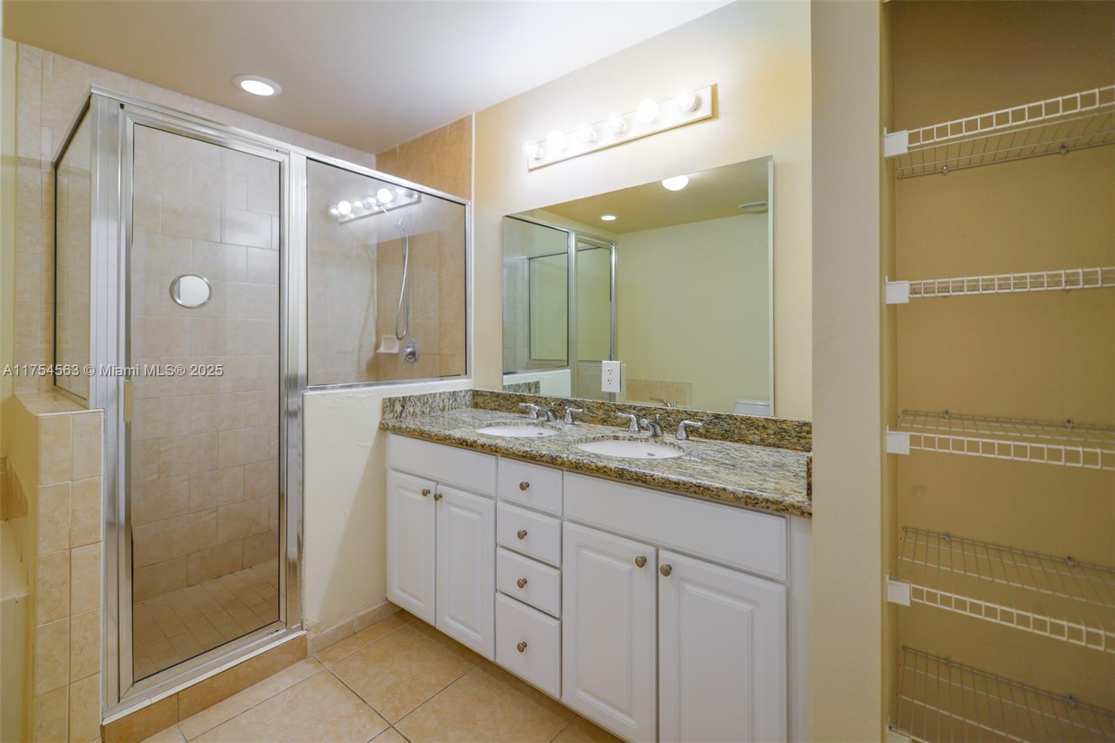3001 NE 185th St #209, Aventura, Florida image 25