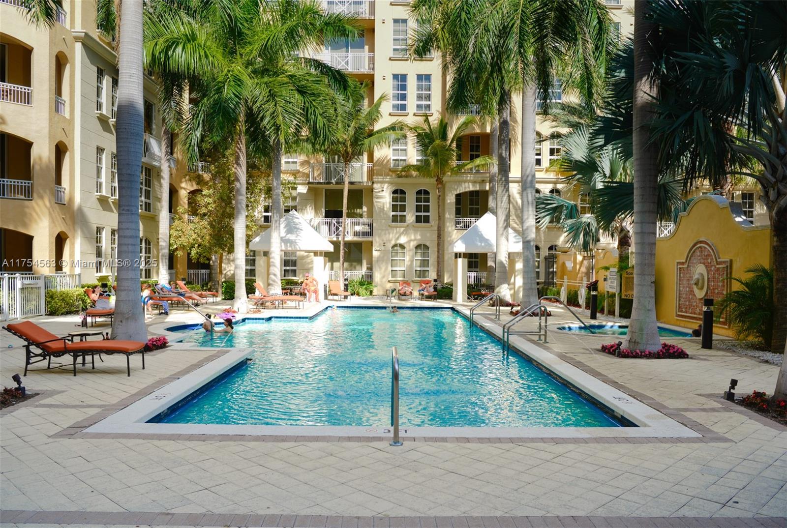 3001 NE 185th St #209, Aventura FL 33180