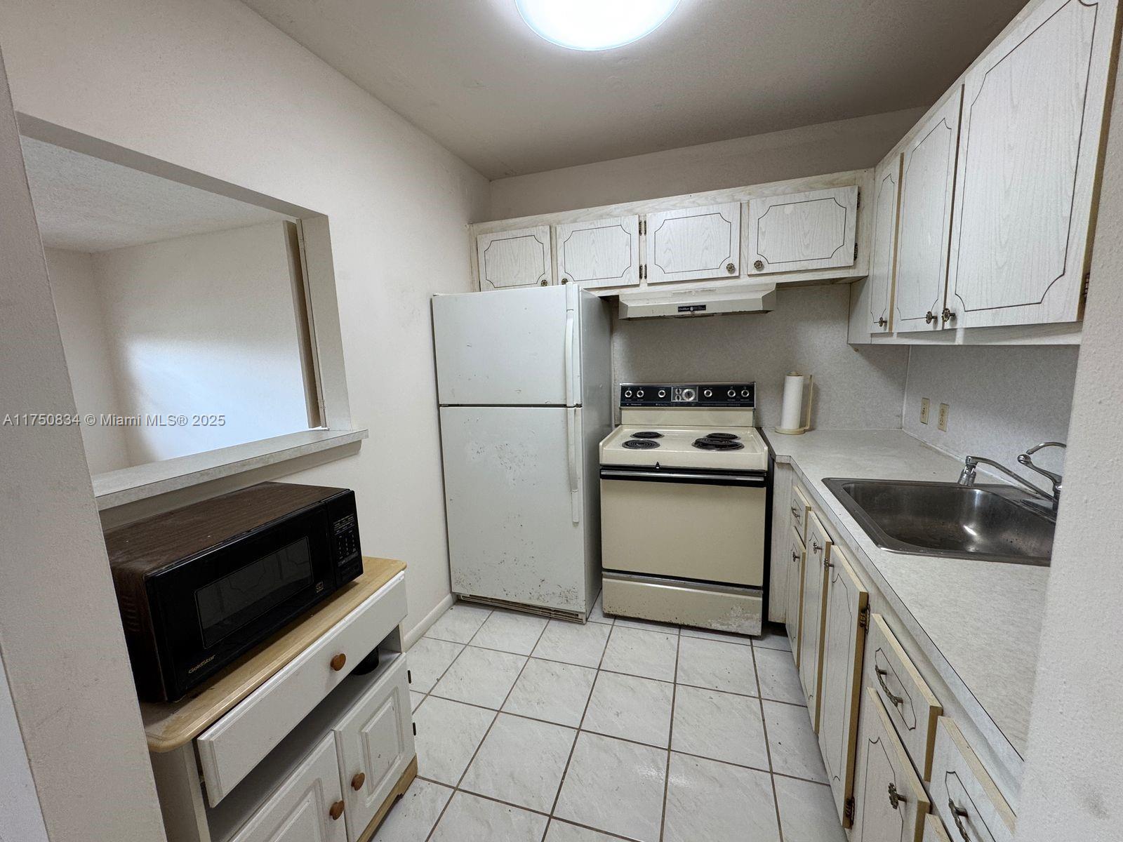310 Preston H #310, Boca Raton, Florida image 13