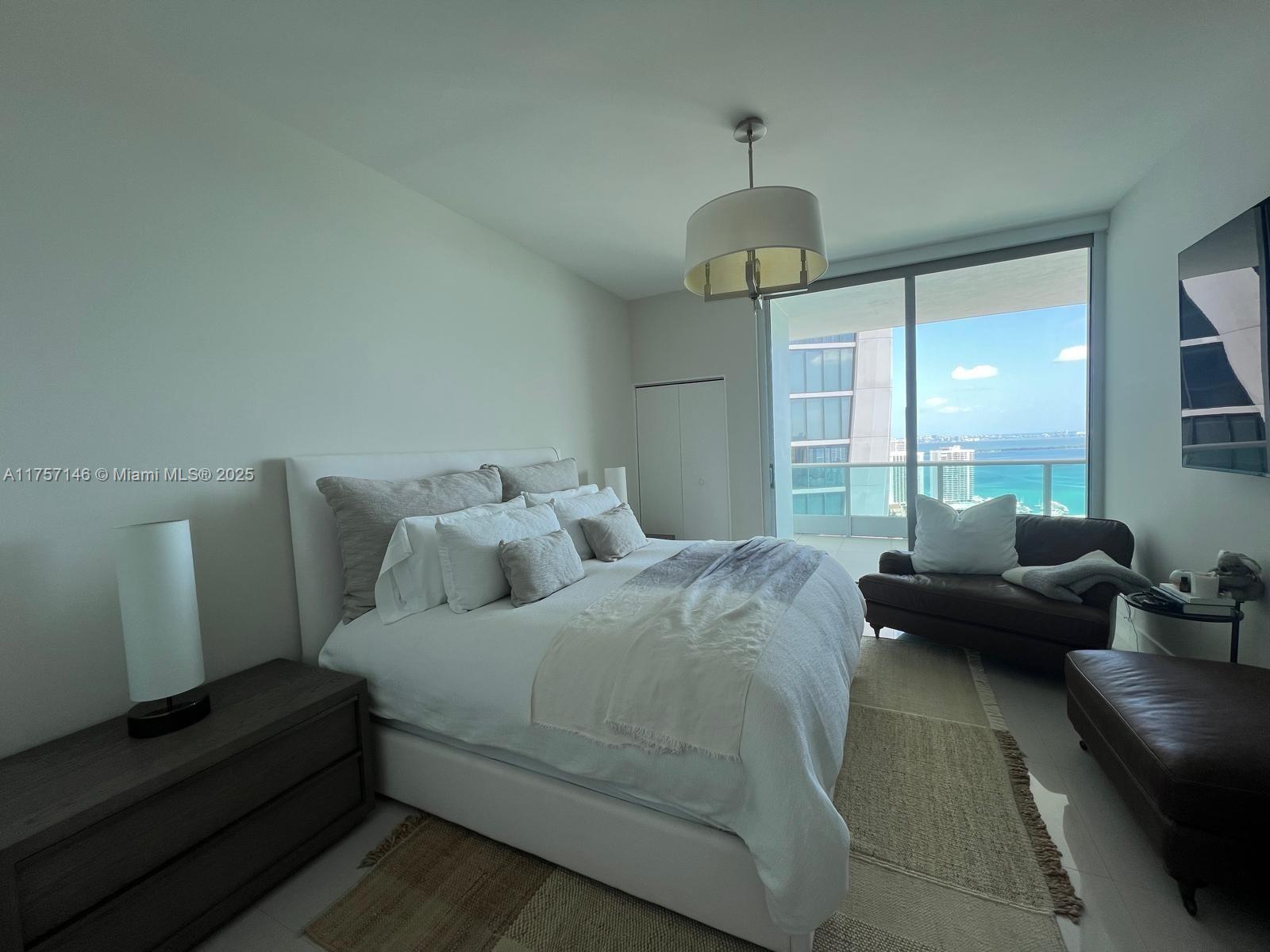 900 Biscayne Blvd #4108, Miami FL 33132