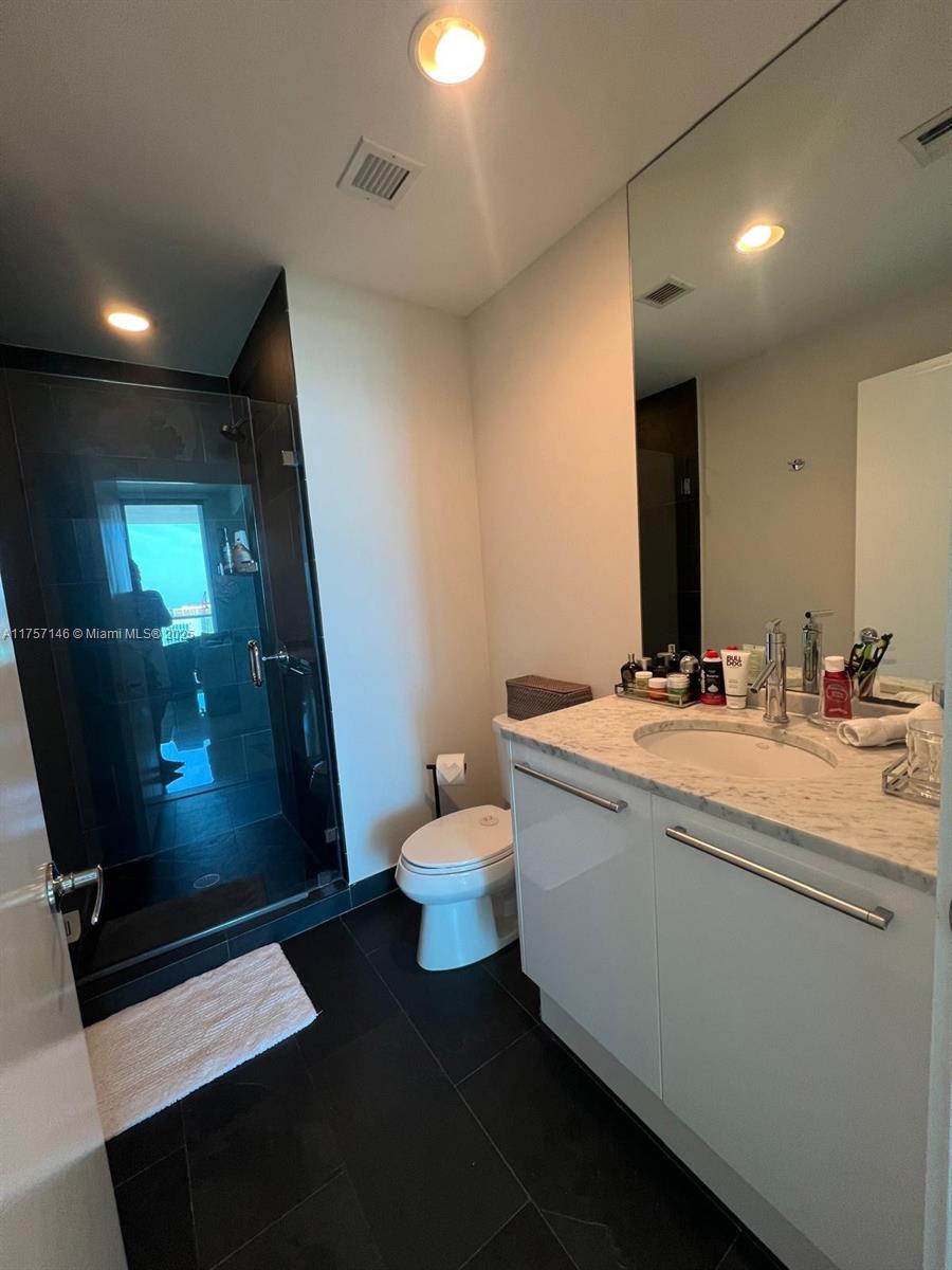 900 Biscayne Blvd #4108, Miami FL 33132