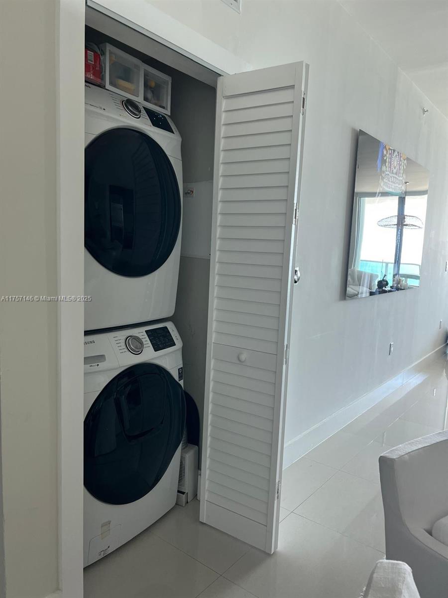 900 Biscayne Blvd #4108, Miami FL 33132