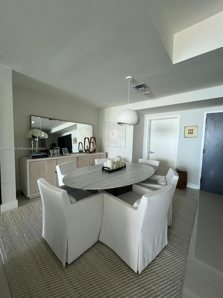 900 Biscayne Blvd #4108, Miami FL 33132