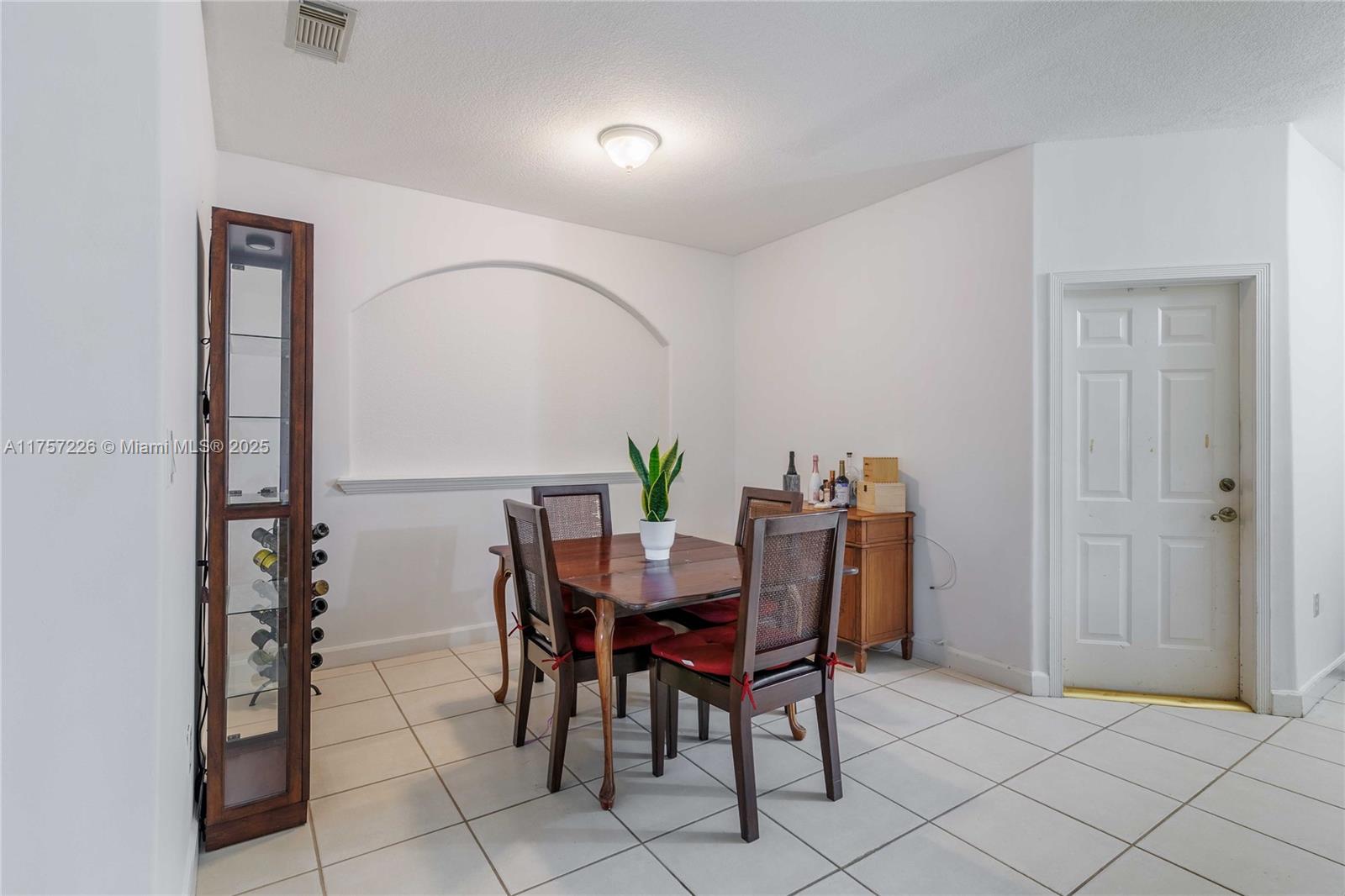 10181 NW 32nd Ter #10181, Doral, Florida image 9