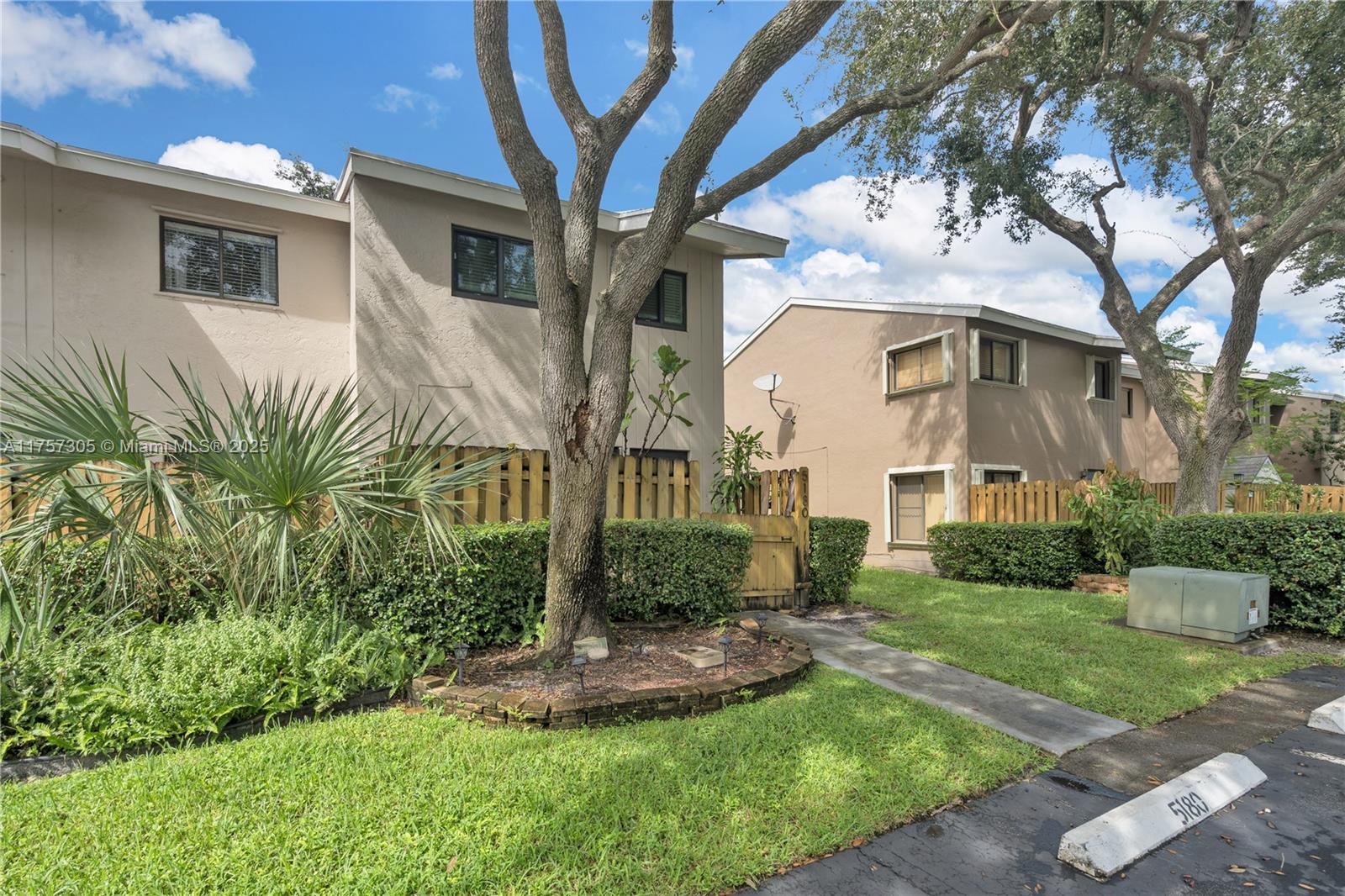 5180 S University Dr #5180, Davie, Florida image 2