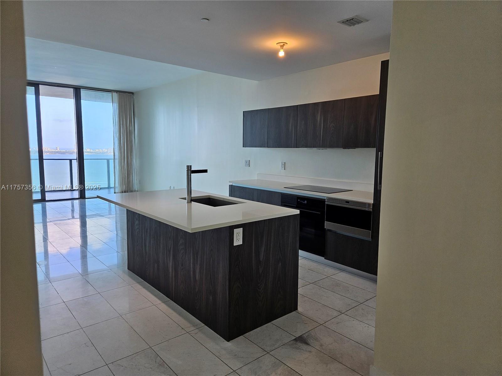 480 NE 31st St #2706, Miami FL 33137
