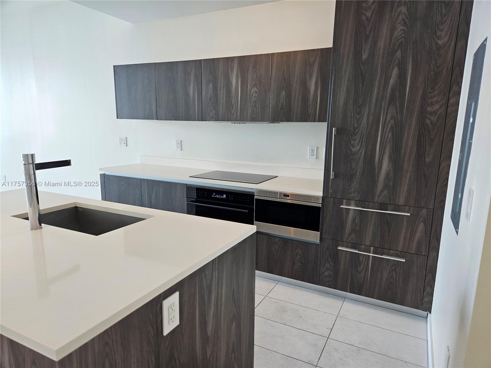 480 NE 31st St #2706, Miami FL 33137
