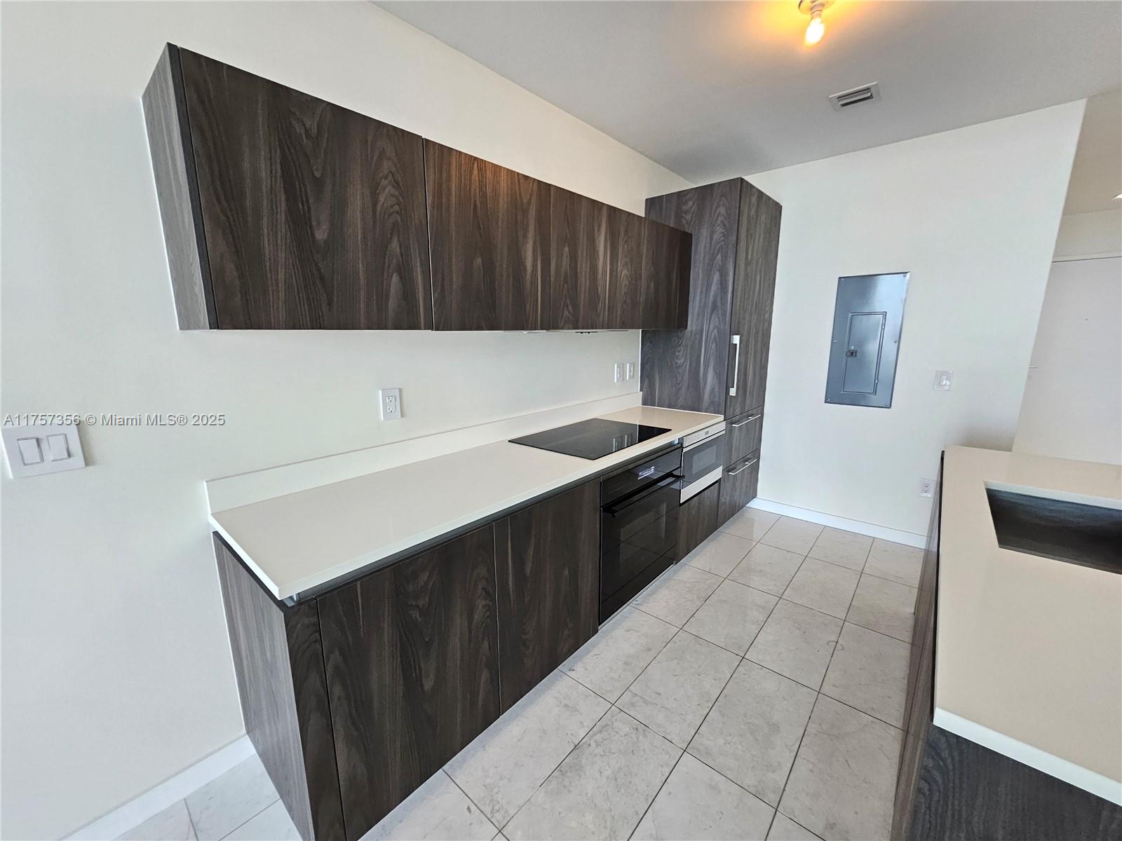 480 NE 31st St #2706, Miami FL 33137