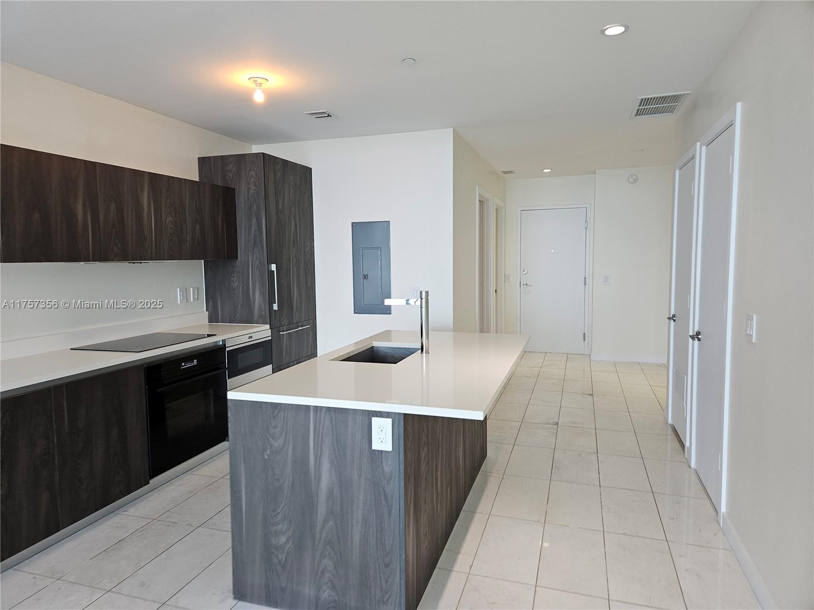 480 NE 31st St #2706, Miami FL 33137