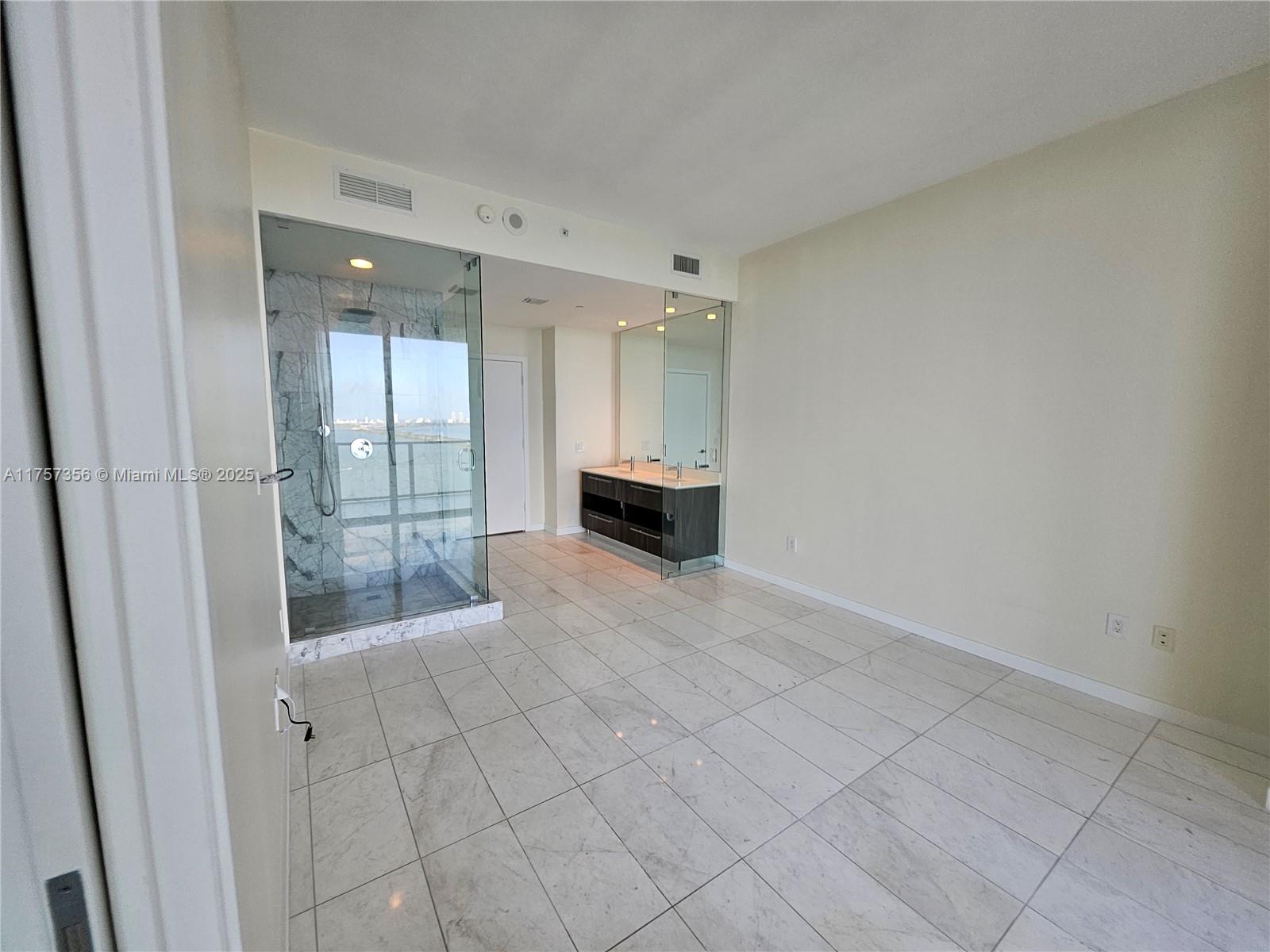480 NE 31st St #2706, Miami FL 33137