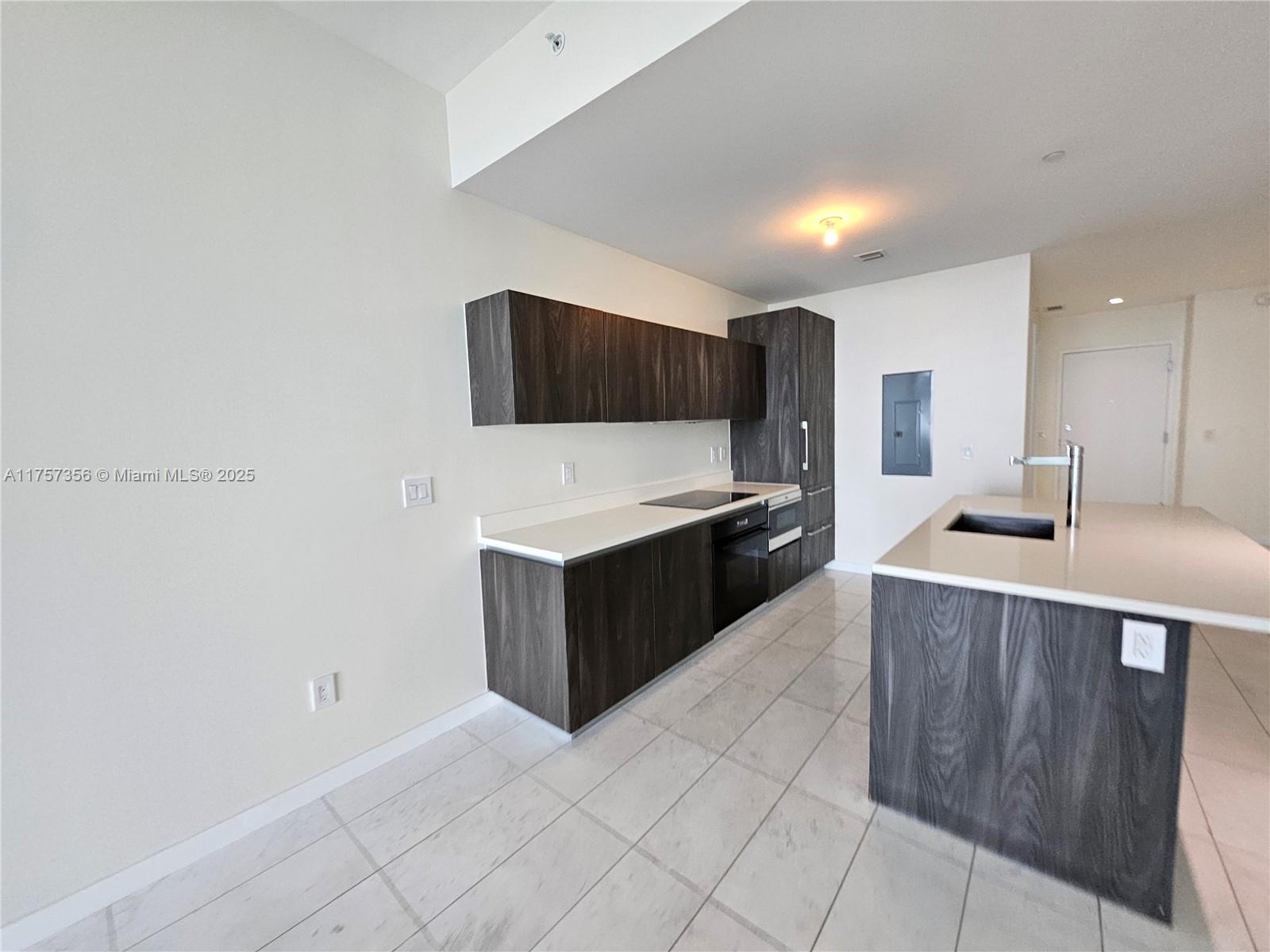 480 NE 31st St #2706, Miami FL 33137