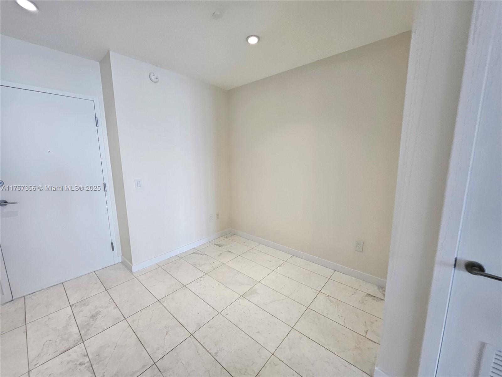480 NE 31st St #2706, Miami FL 33137