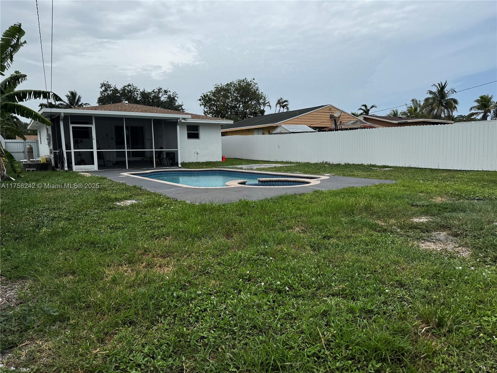 2318 Scott St, Hollywood, Florida image 23