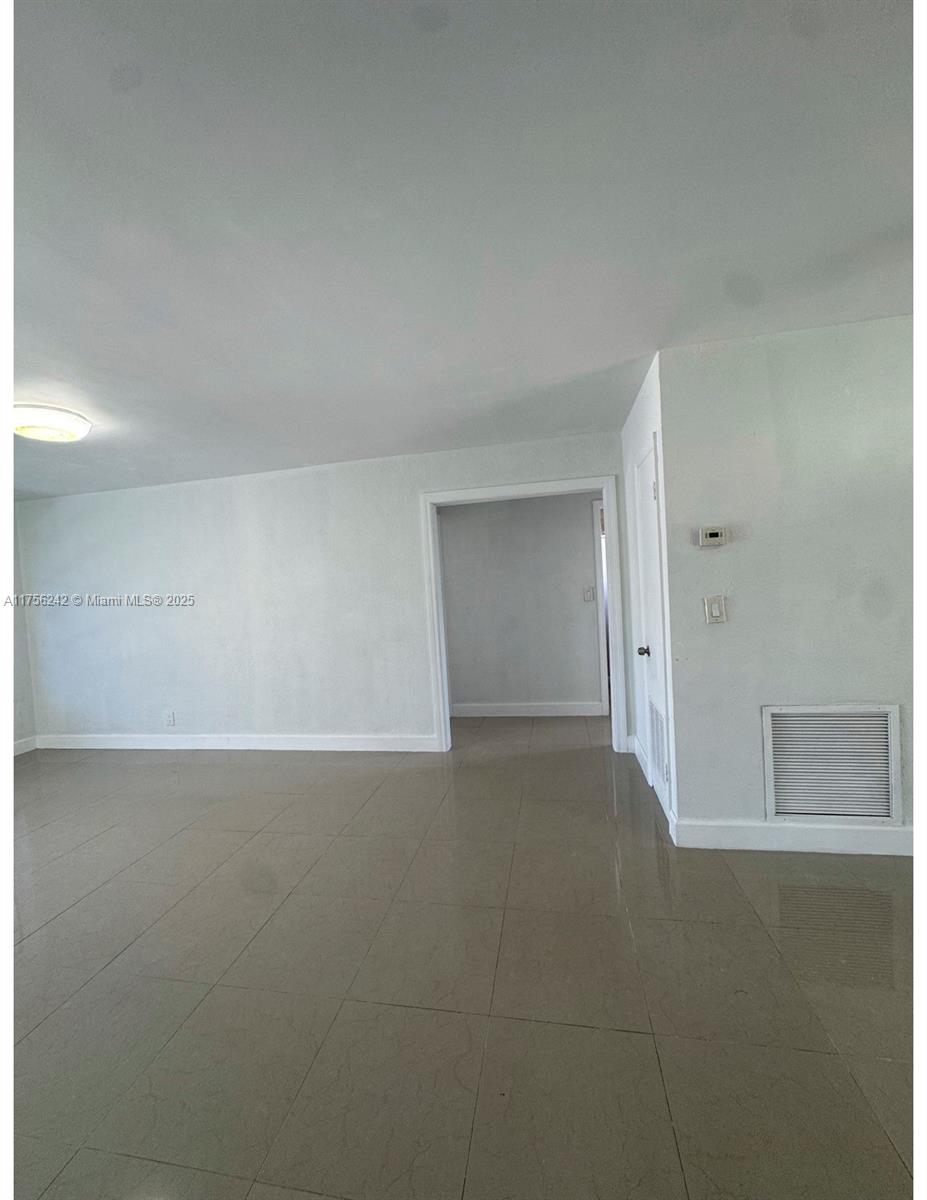 2318 Scott St, Hollywood, Florida image 7