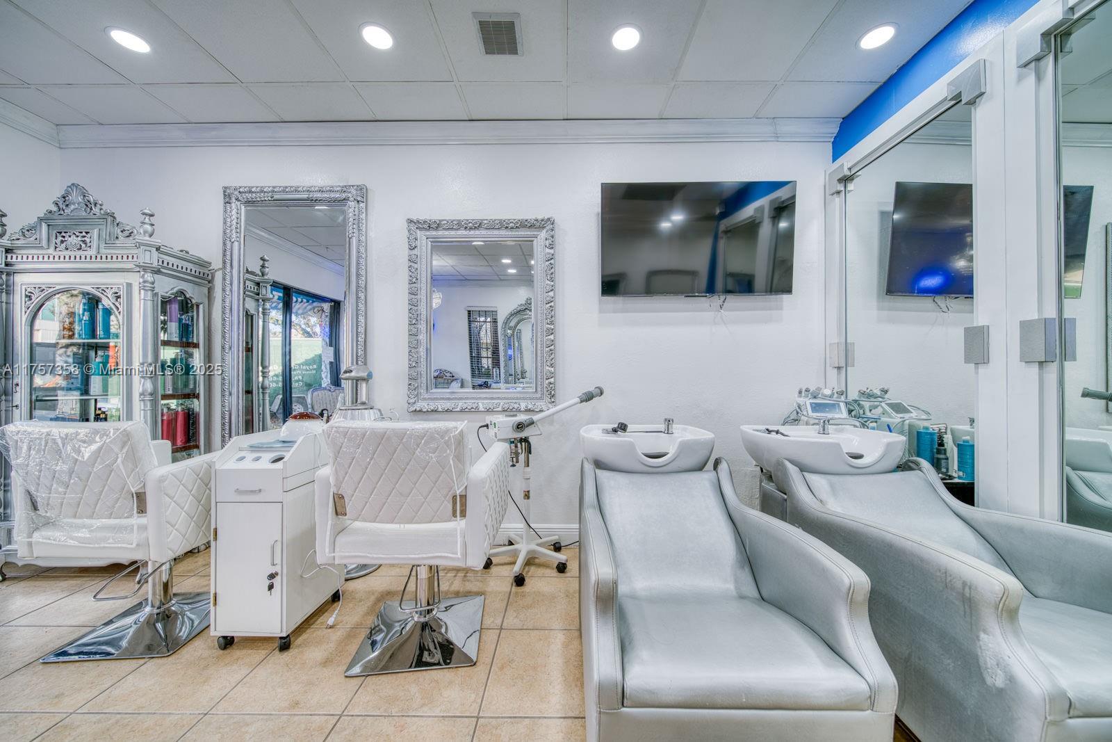 Beauty Salon For Sale 0N Sunset Blvd