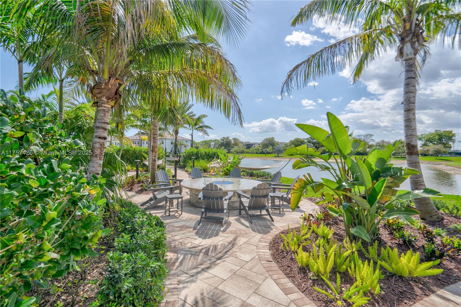 4461 Waterside Drive, Oakland Park, Florida image 29