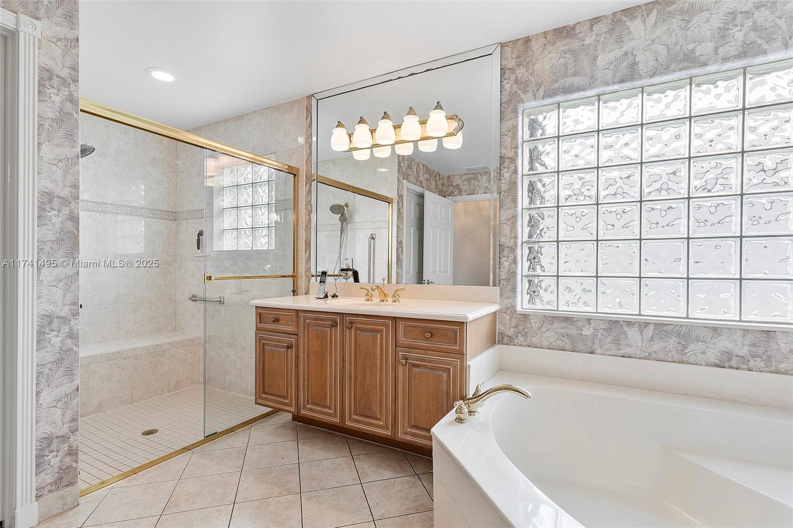 13184 Alhambra Lake Cir, Delray Beach, Florida image 21