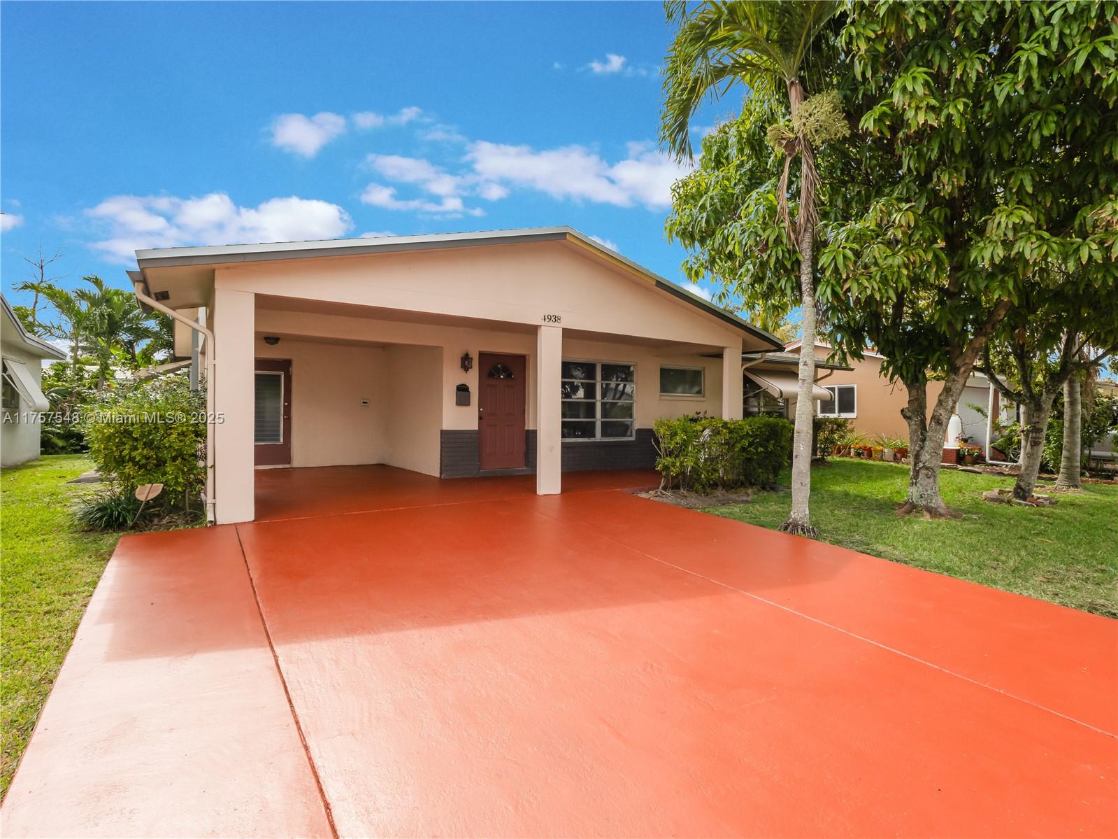 4938 NW 48th Ave, Tamarac, Florida image 2