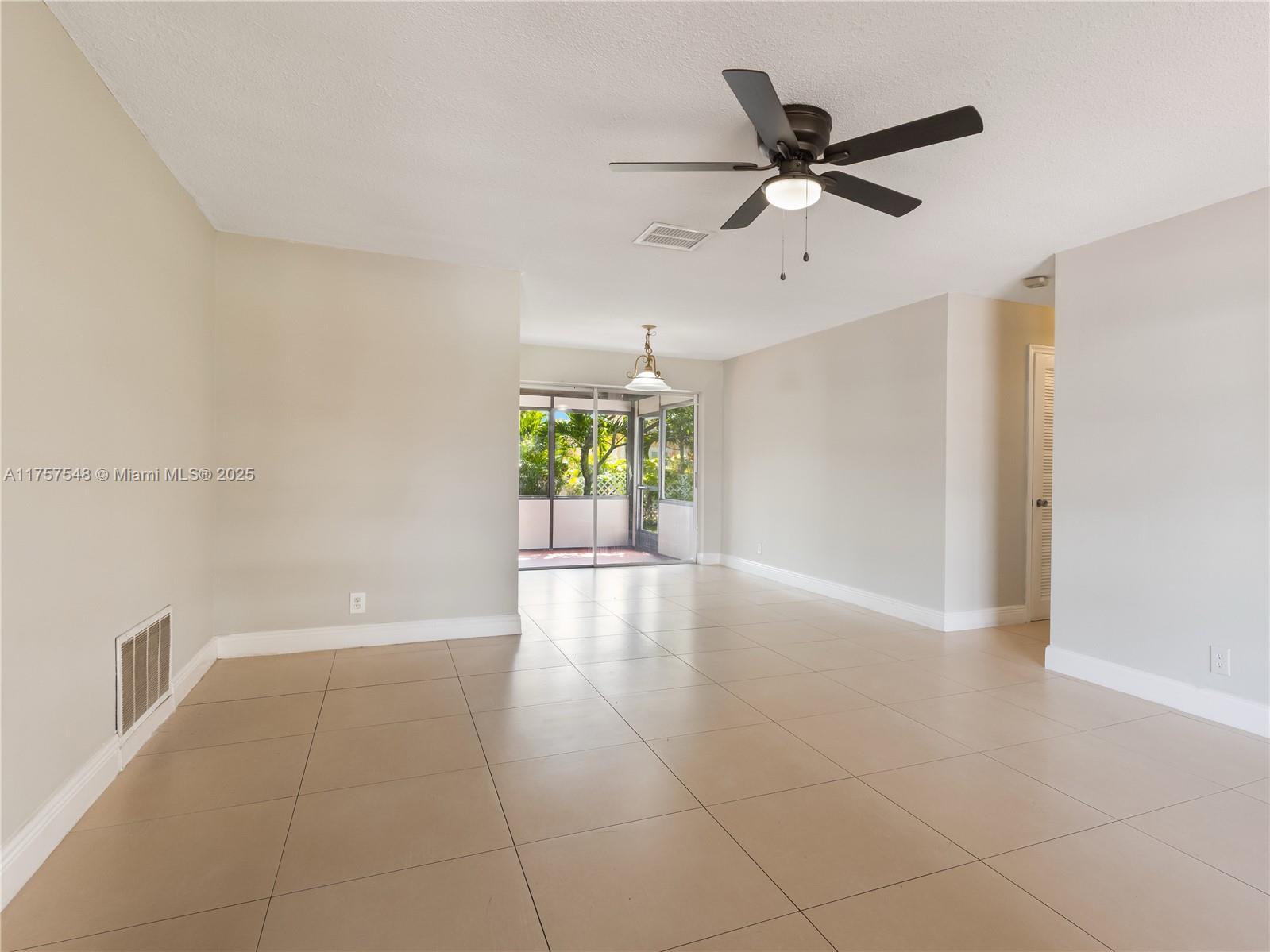 4938 NW 48th Ave, Tamarac, Florida image 25