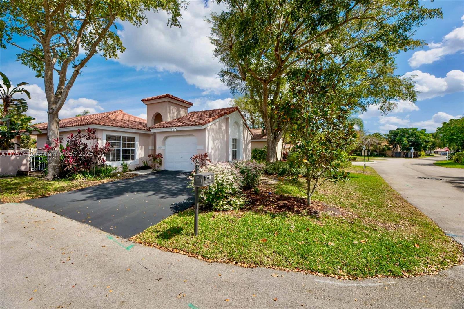 1251 Garden Rd, Weston, Florida image 39