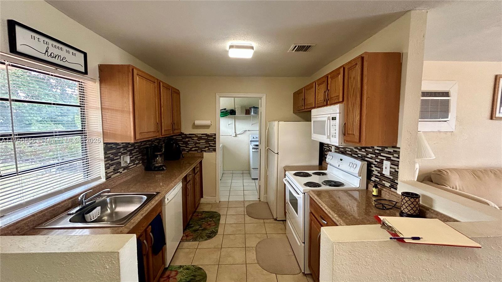 3282 NW 13th St, Lauderhill, Florida image 6