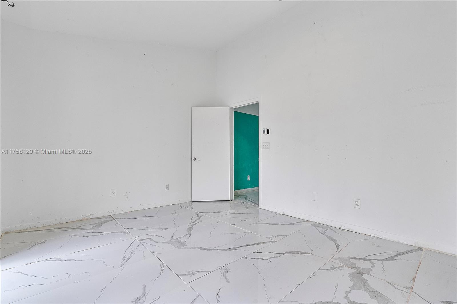 21375 Marina Cove Cir #14-A, Aventura, Florida image 29