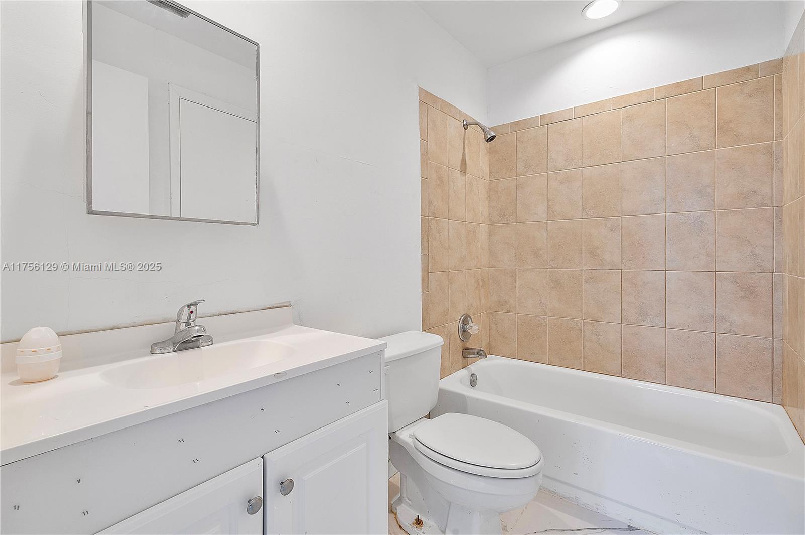 Listing Photo 33